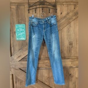 MISS ME JEANS. Size 31. 31 inch inseam.
